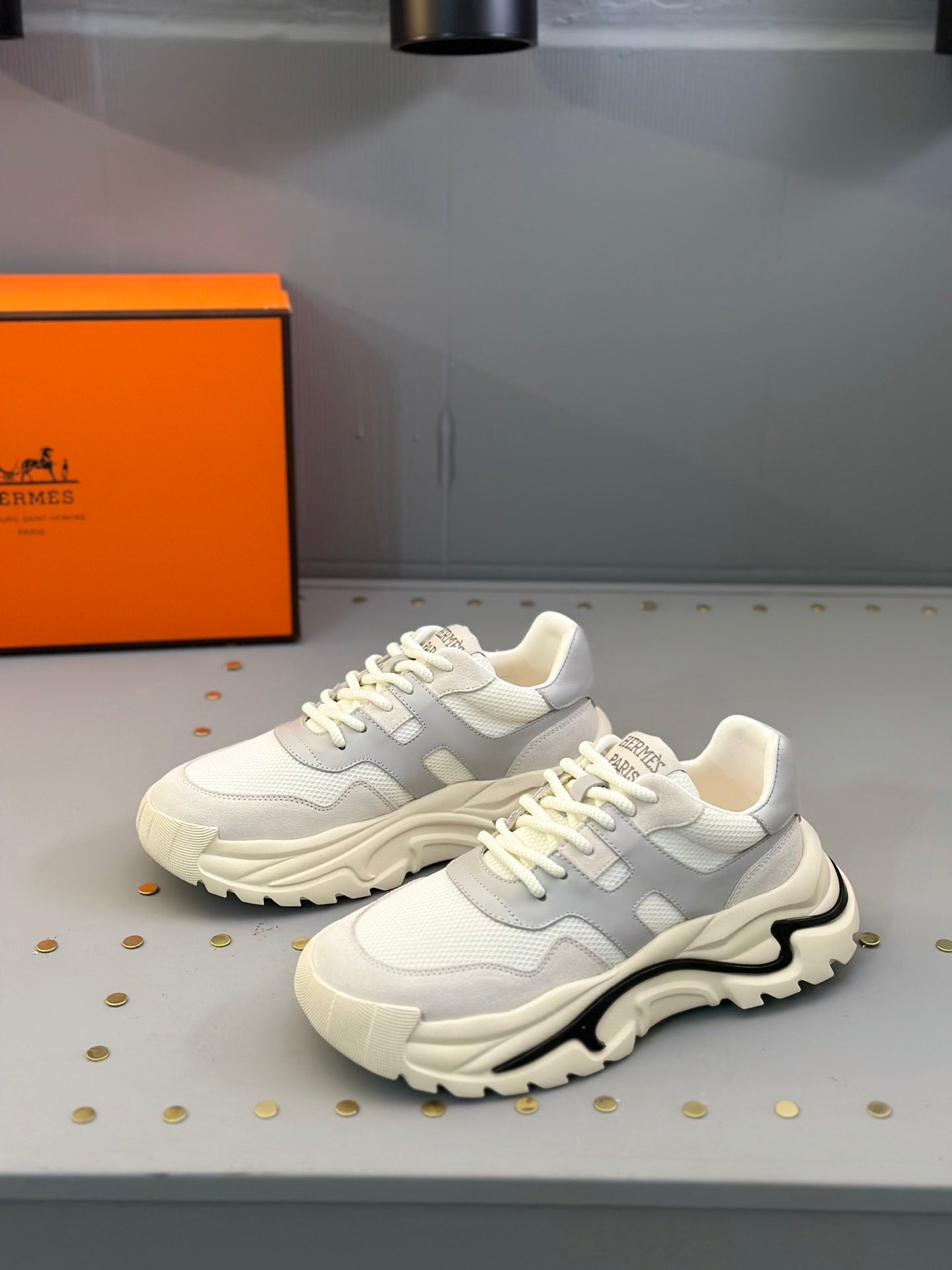 HM Men's Sneaker White Grey Mesh Calfskin 541262