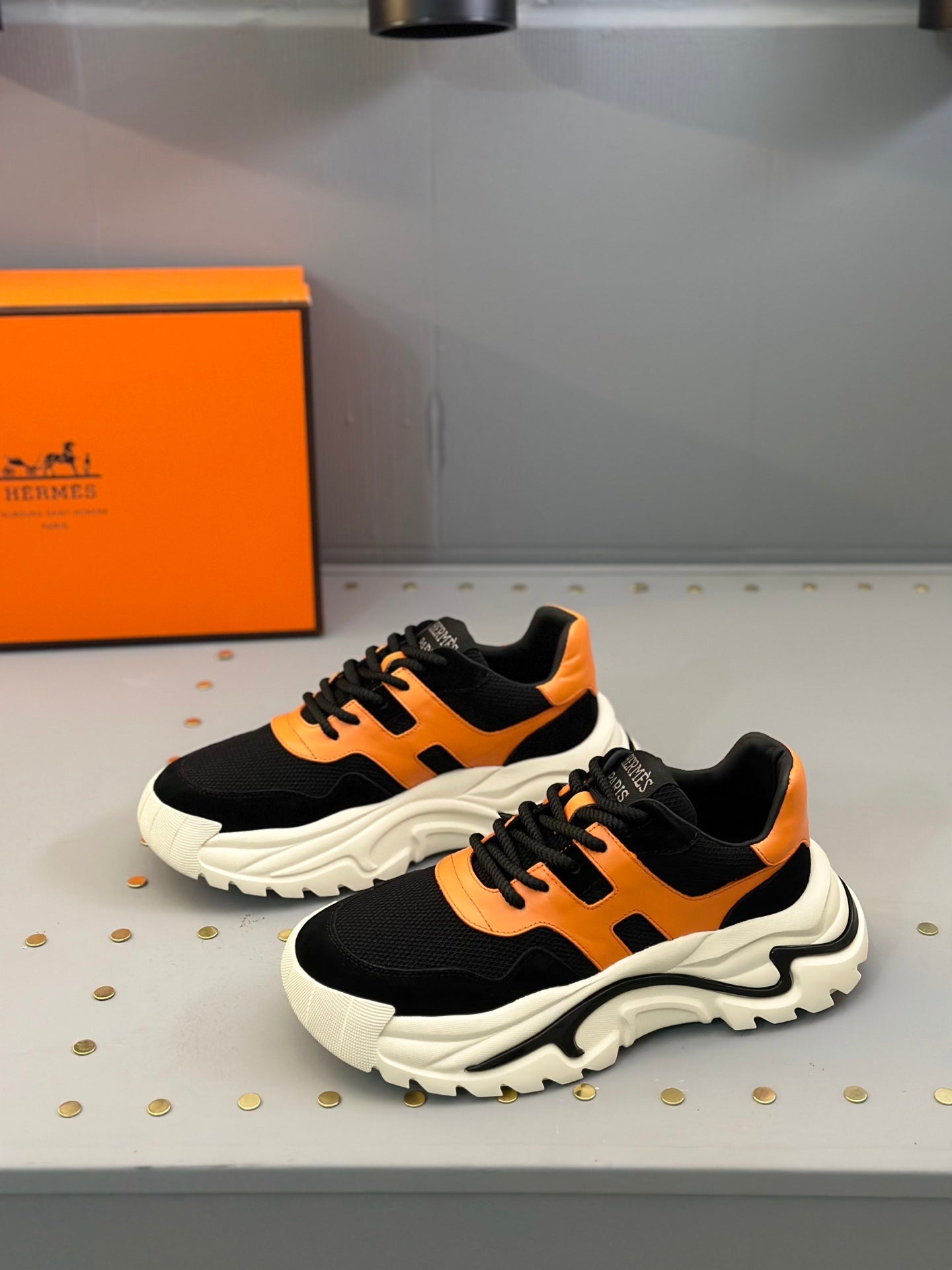 HM Men's Sneaker Black Orange Mesh Calfskin 541264