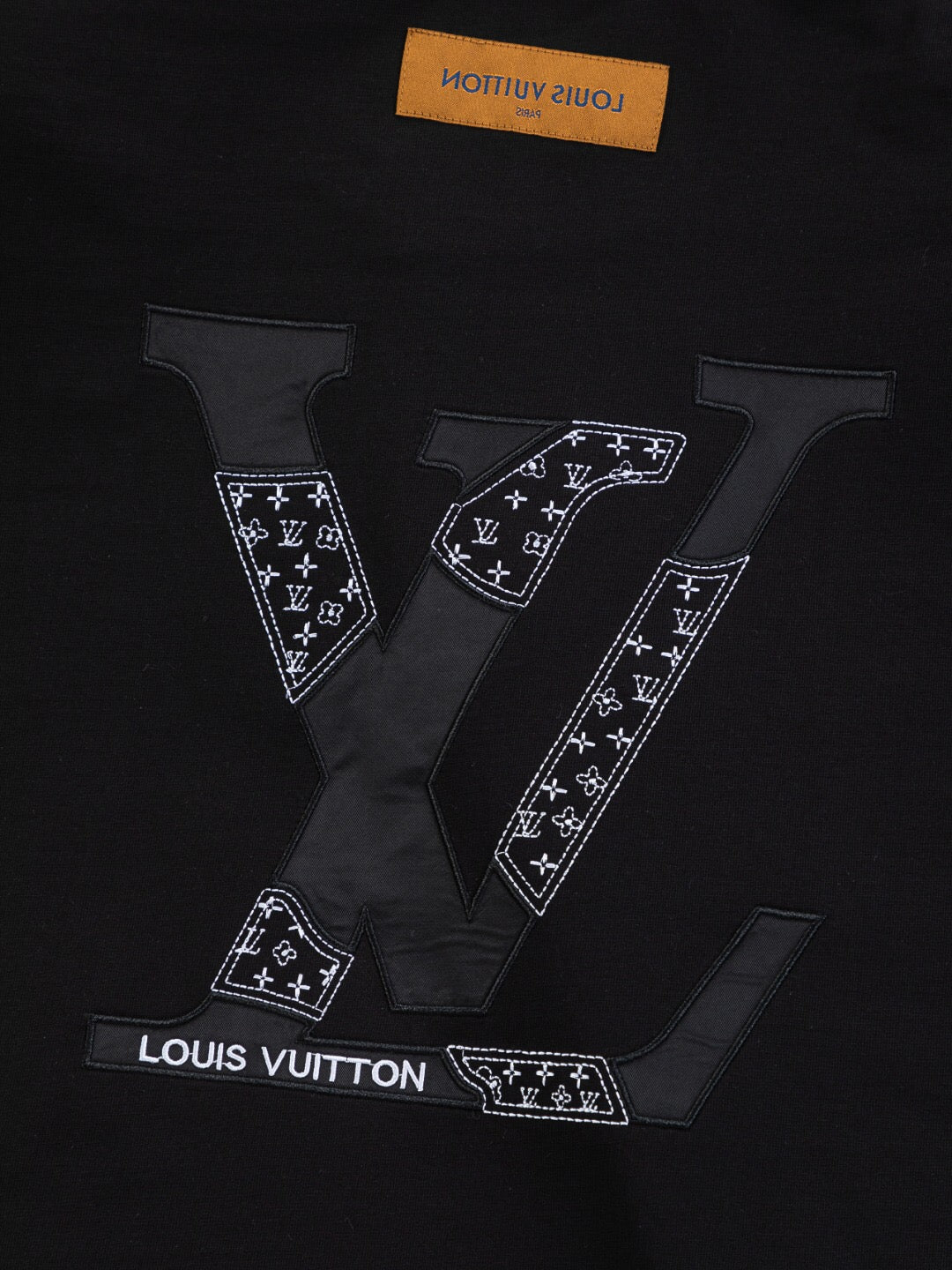 LV 26A Crew Neck Short-Sleeve T-Shirt Cotton 405637