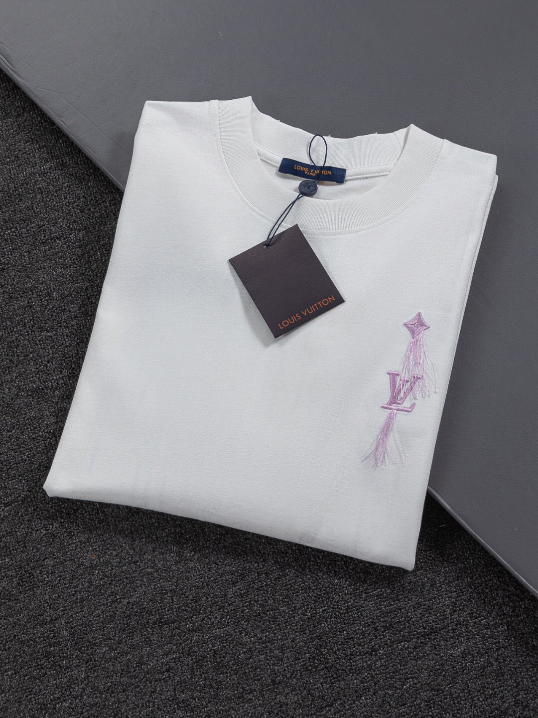 LV 26A Short-Sleeve T-Shirt White Multicolor Cotton 405639