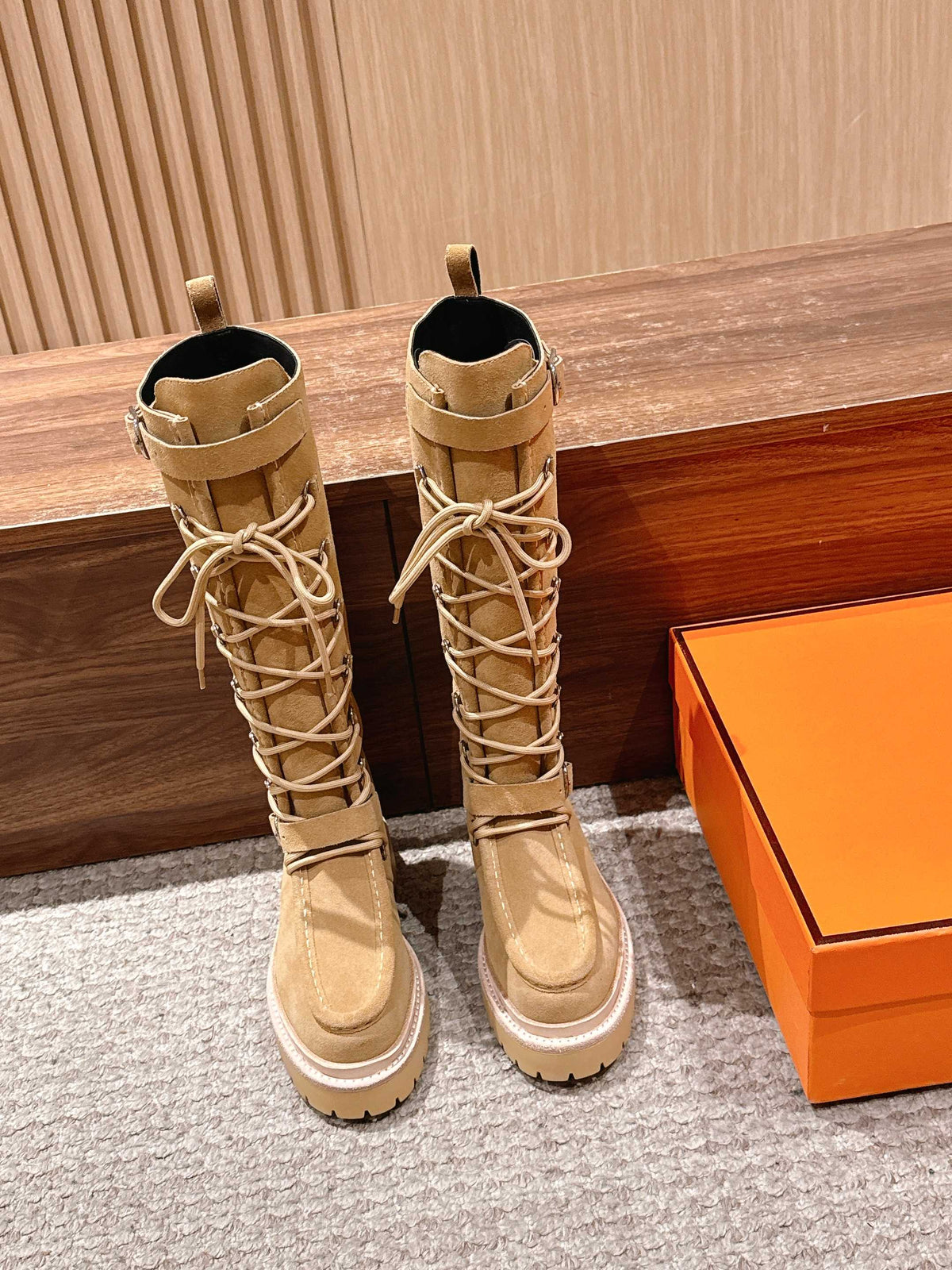 HM 25 High Boots Beige Suede 512534
