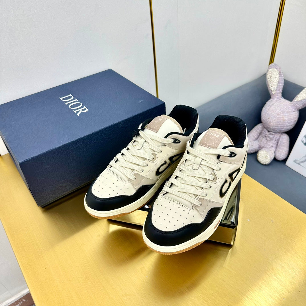CD B57 Low-Top Sneaker In Black Calfskin 993820