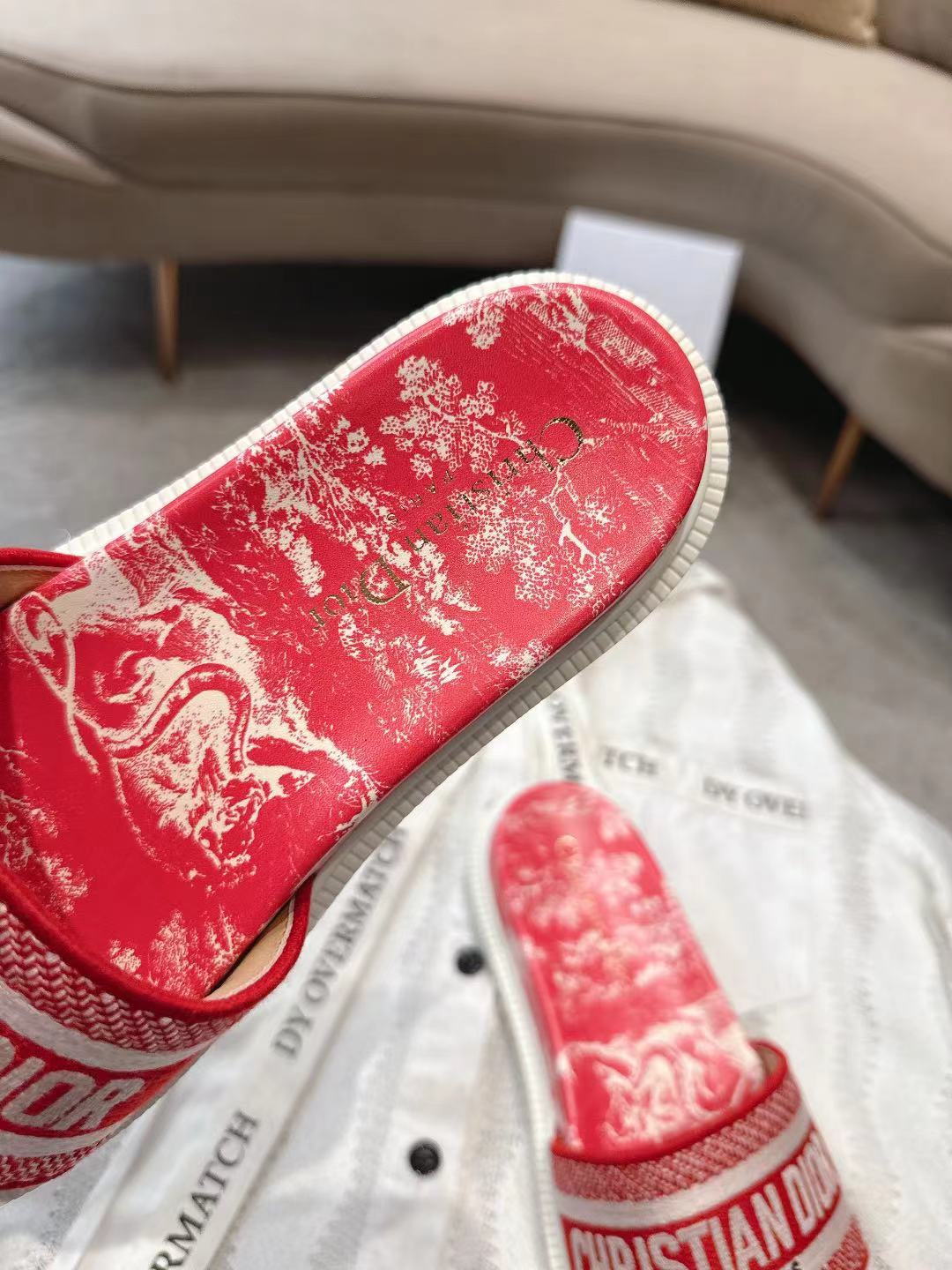 Dior 2026 Embroidered Dway Slide Fabric 944470