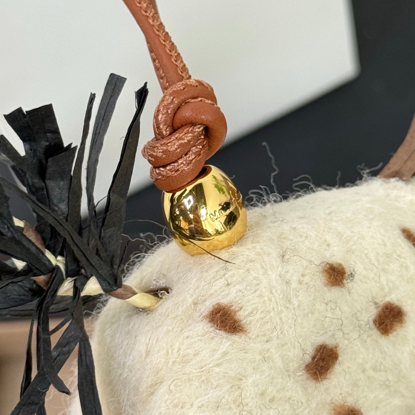 Loewe x Paula's Ibiza Giraffe Bag Charm Brown And Off-white Raffia Leather