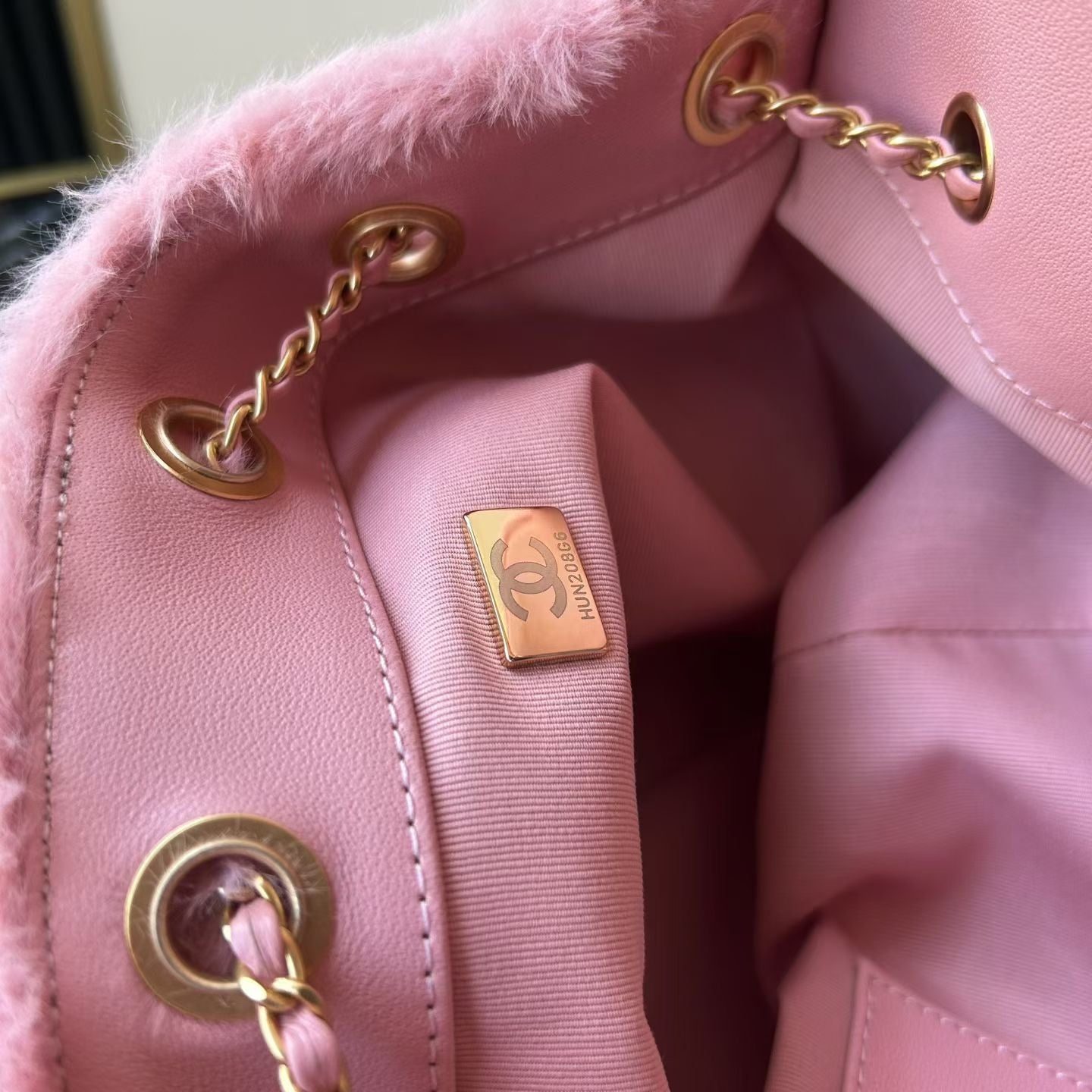 Chane 2026 Hobo Bag 30cm Pink Fur Leather