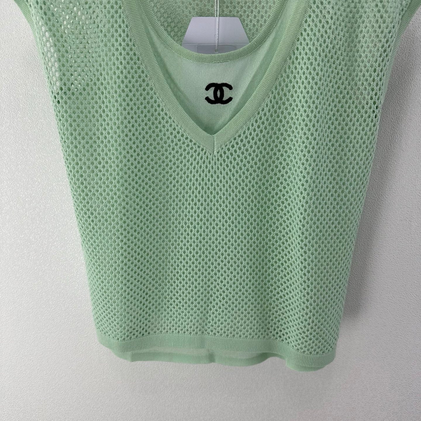 Chanel 2026 Openwork Knit Vest Green Wool 395635
