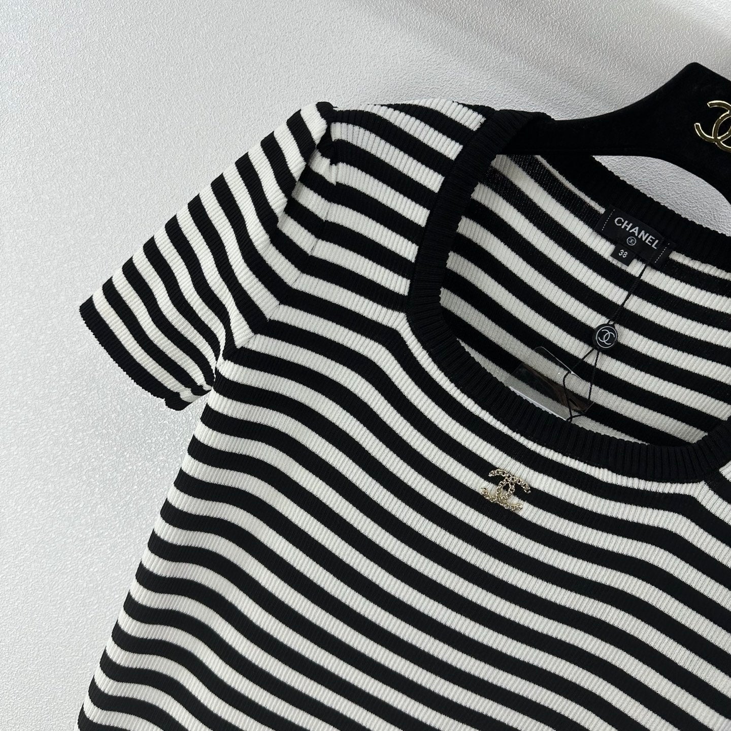 Chanel 2026 Striped Knit Short-sleeved Top Black White Cotton 395626