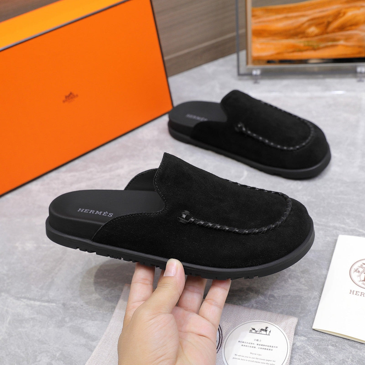 HM 25 Johan Mule Black Suede