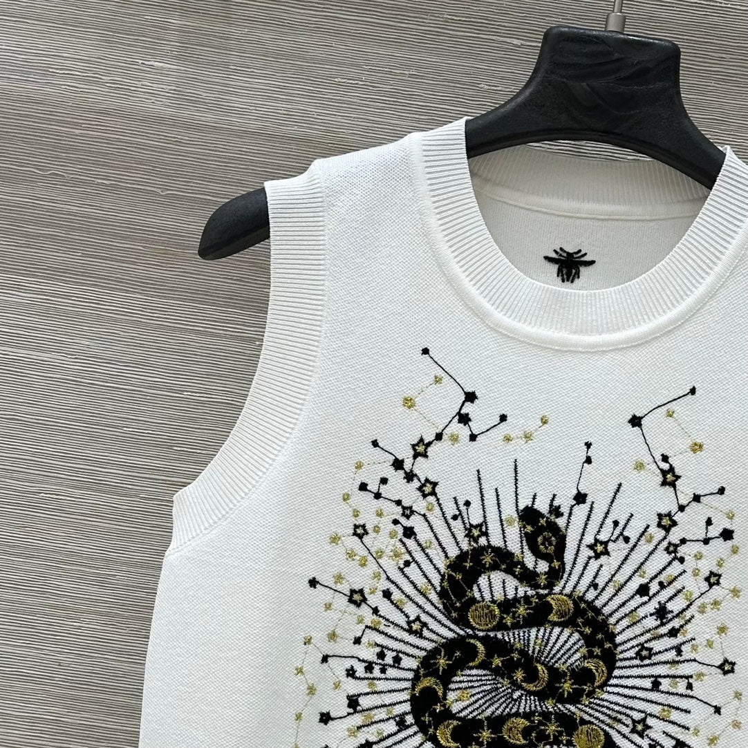 CD 25 Snake Embroidery Knitted Vest Top White Tencel Wool