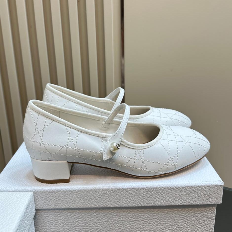 CD Ballet Pump White Soft Cowhide