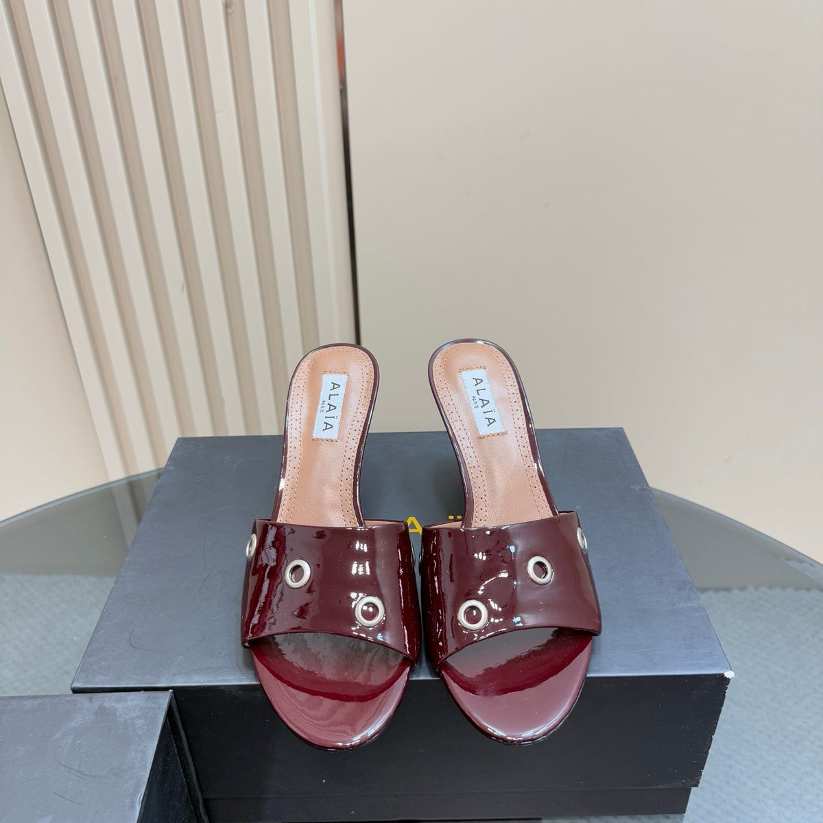 Alaia 2025 Oeillets Embellished Leather Sandals Ruby Red Lambskin 299666