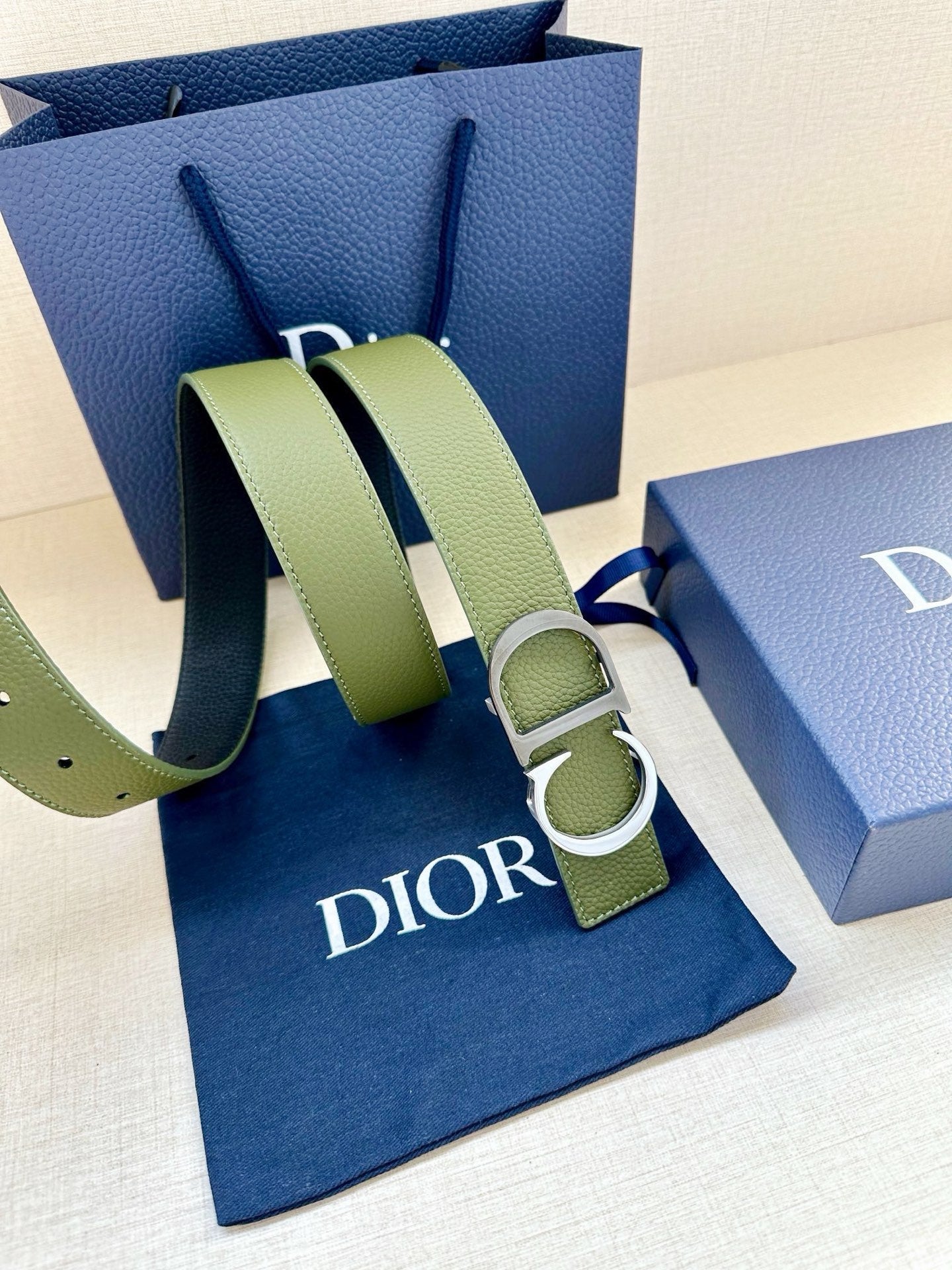 Dior 35mm Montaigne Reversible Belt Grained Calfskin 208469