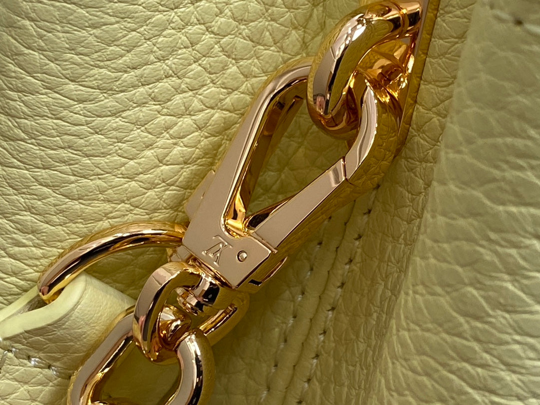 CAPUCINES BB 27 YELLOW TAURILLON GOLD HARDWARE