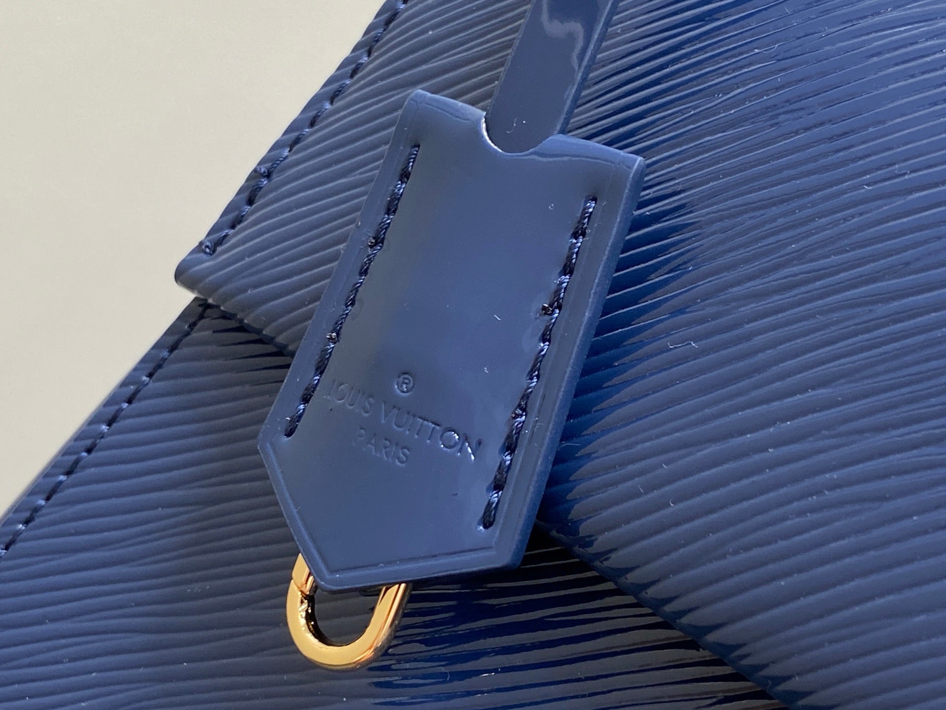 LV Cluny Bag Sapphire Blue  Epi leather