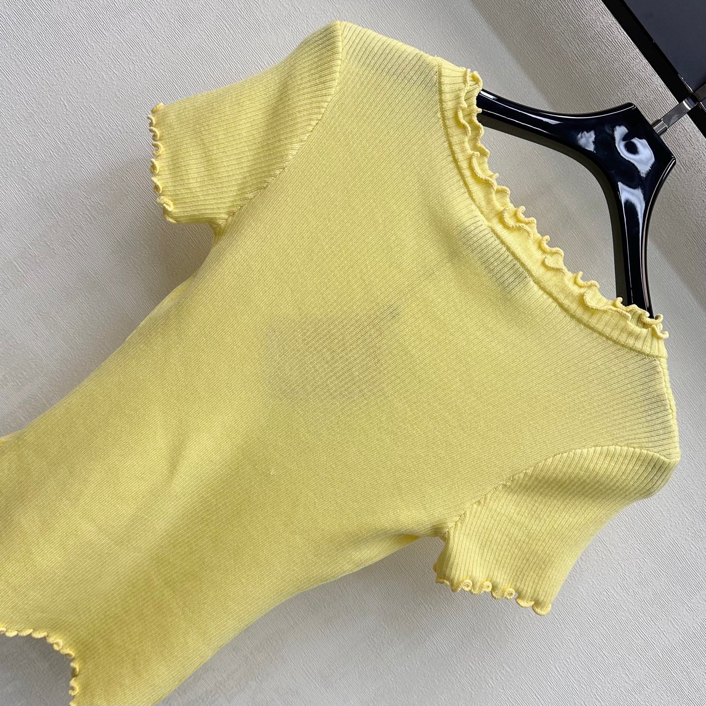 Miumiu 2026 Ruffled Short-Sleeve Knit Top Yellow Wool 447791