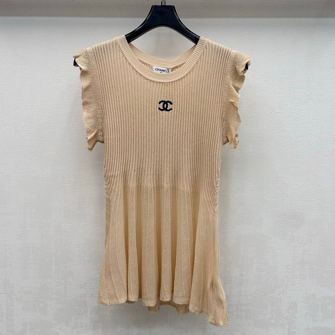 Chanel 2026 Ribbed Flutter Sleeve Knit Vest Beige Wool 396624