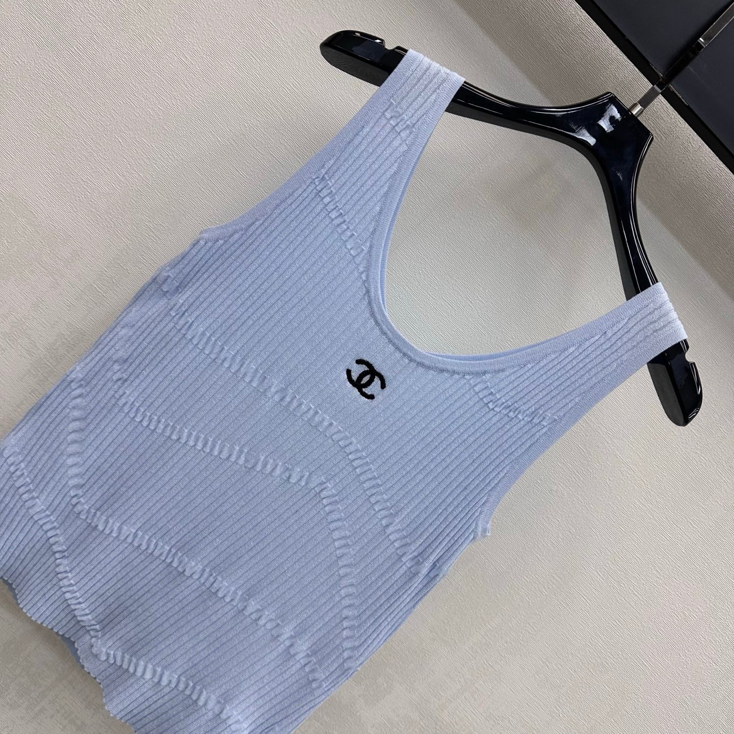 Chanel 2026  Knitted Vest Wool 636007