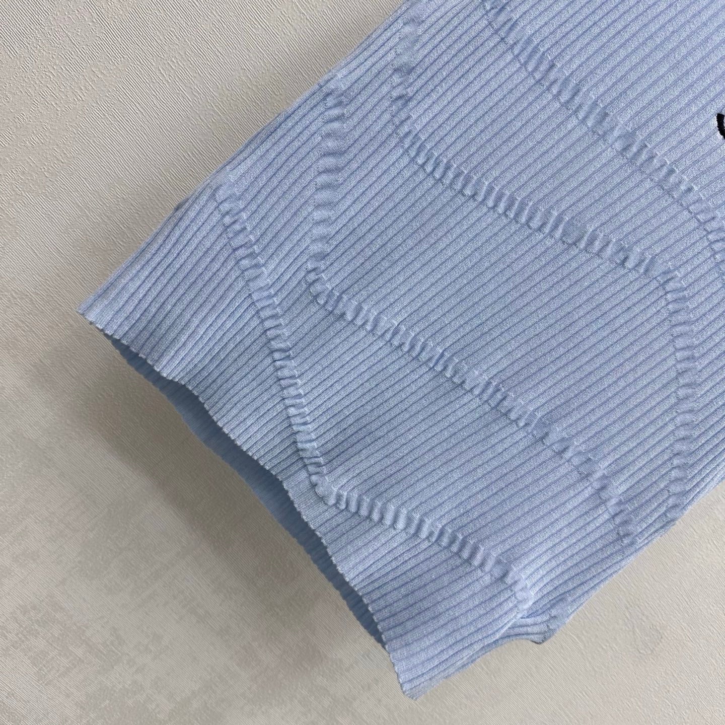 Chanel 2026  Knitted Vest Wool 636007