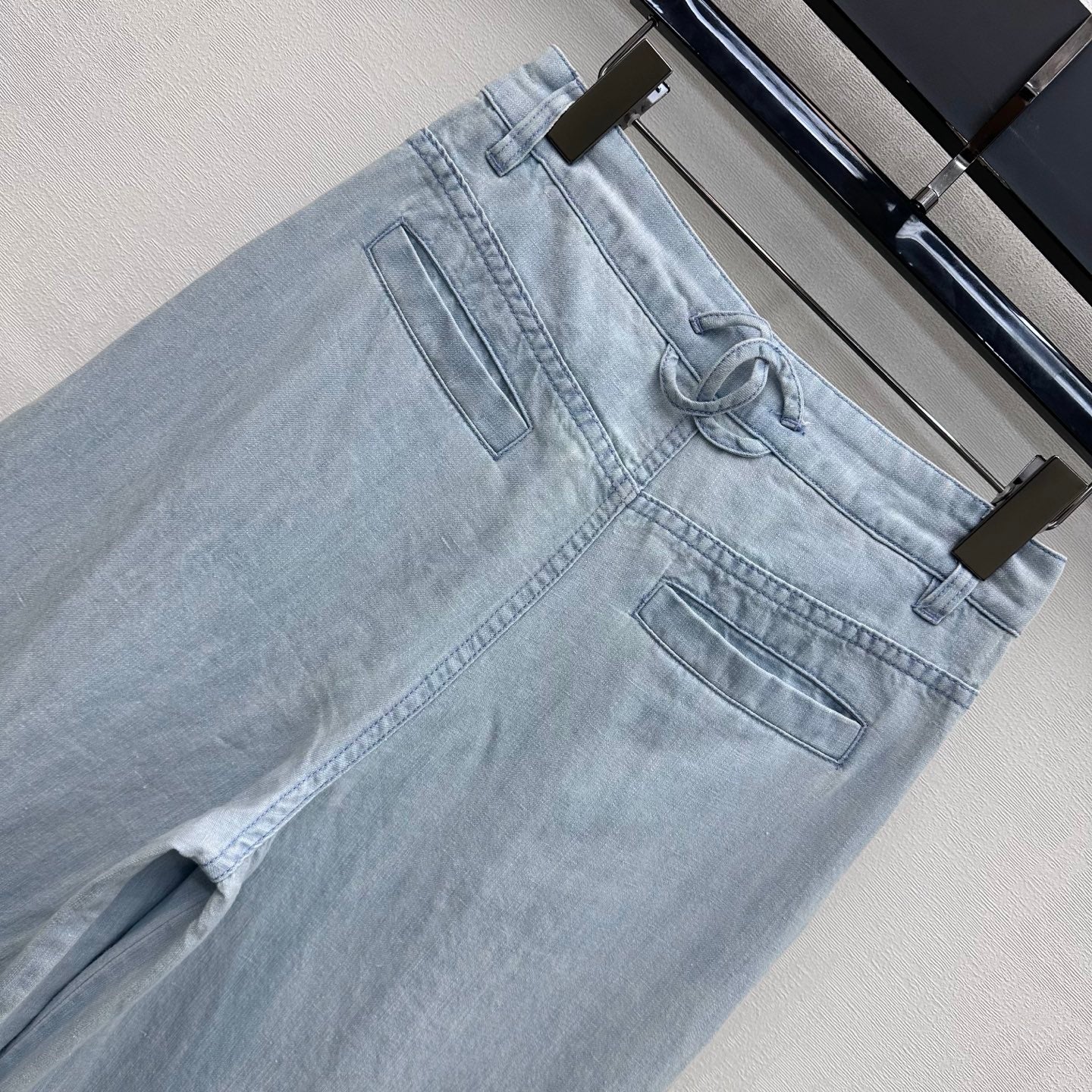 Chanel 2026 Wide-Leg Jeans Light Blue Cotton 636014