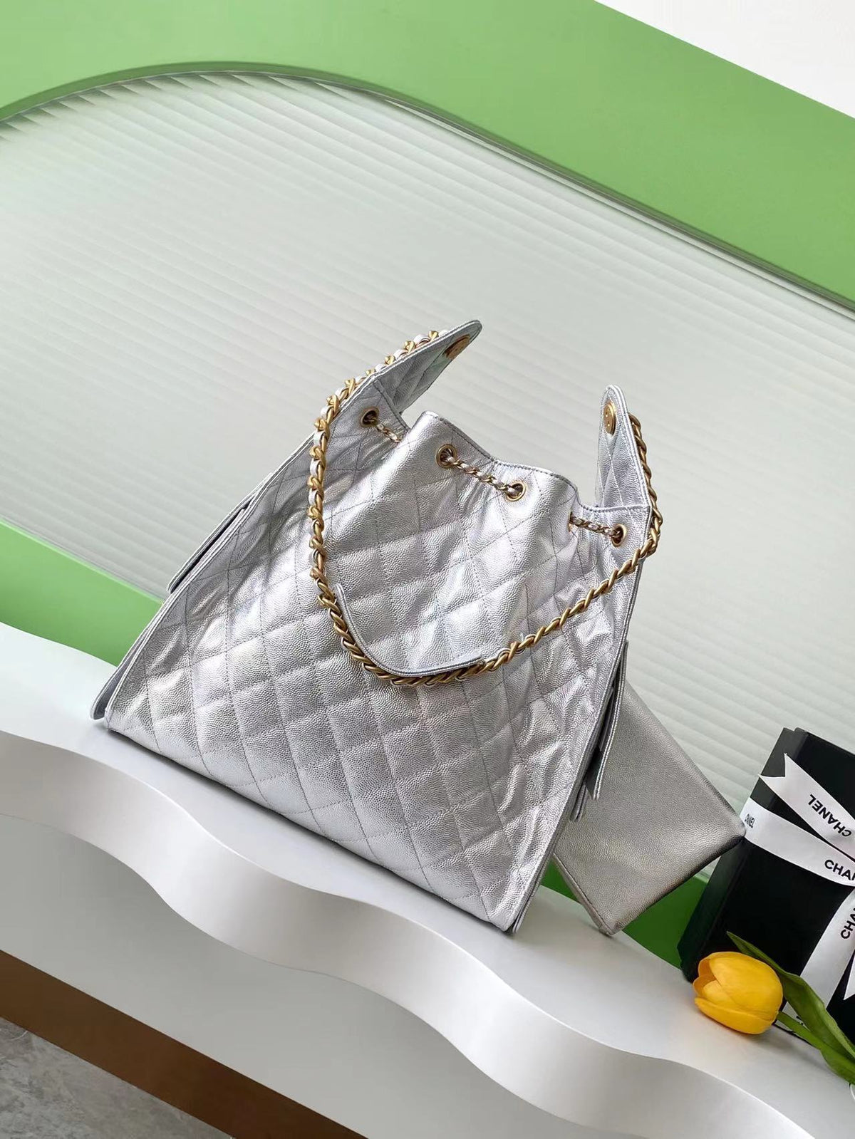 CC 25C Hobo Bags 40cm Silver Metalic Grained Calfskin