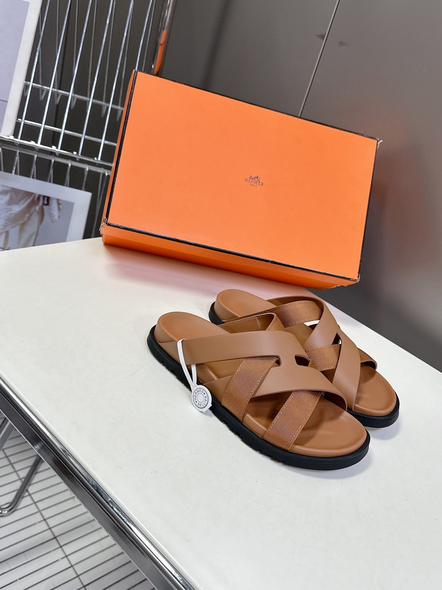 HM 25 Kazimir Sandal Two-tone Calfskin Canvas
