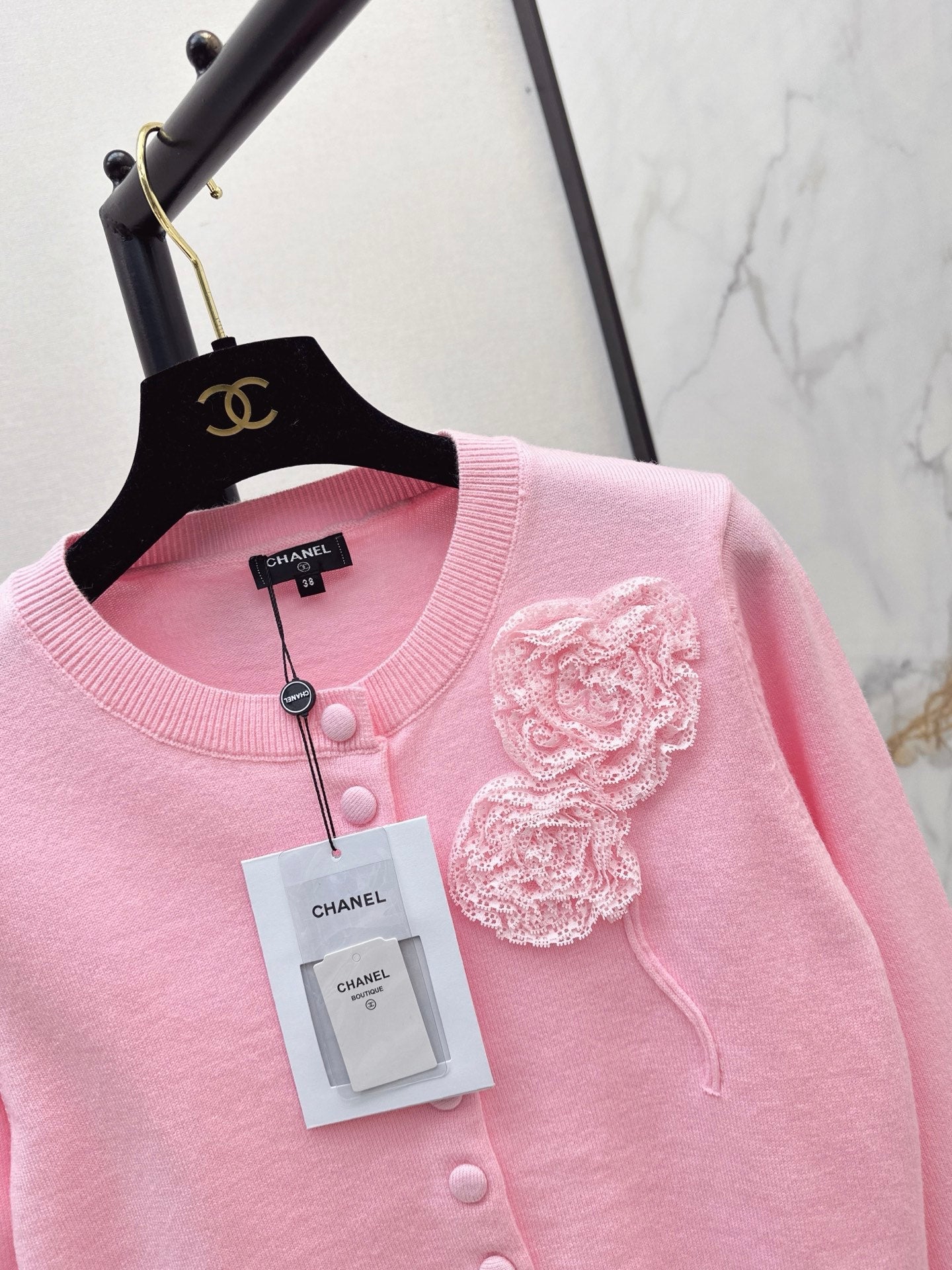 Chanel 2026 3D Floral Decorated Long-Sleeve Knit Cardigan Wool 782200