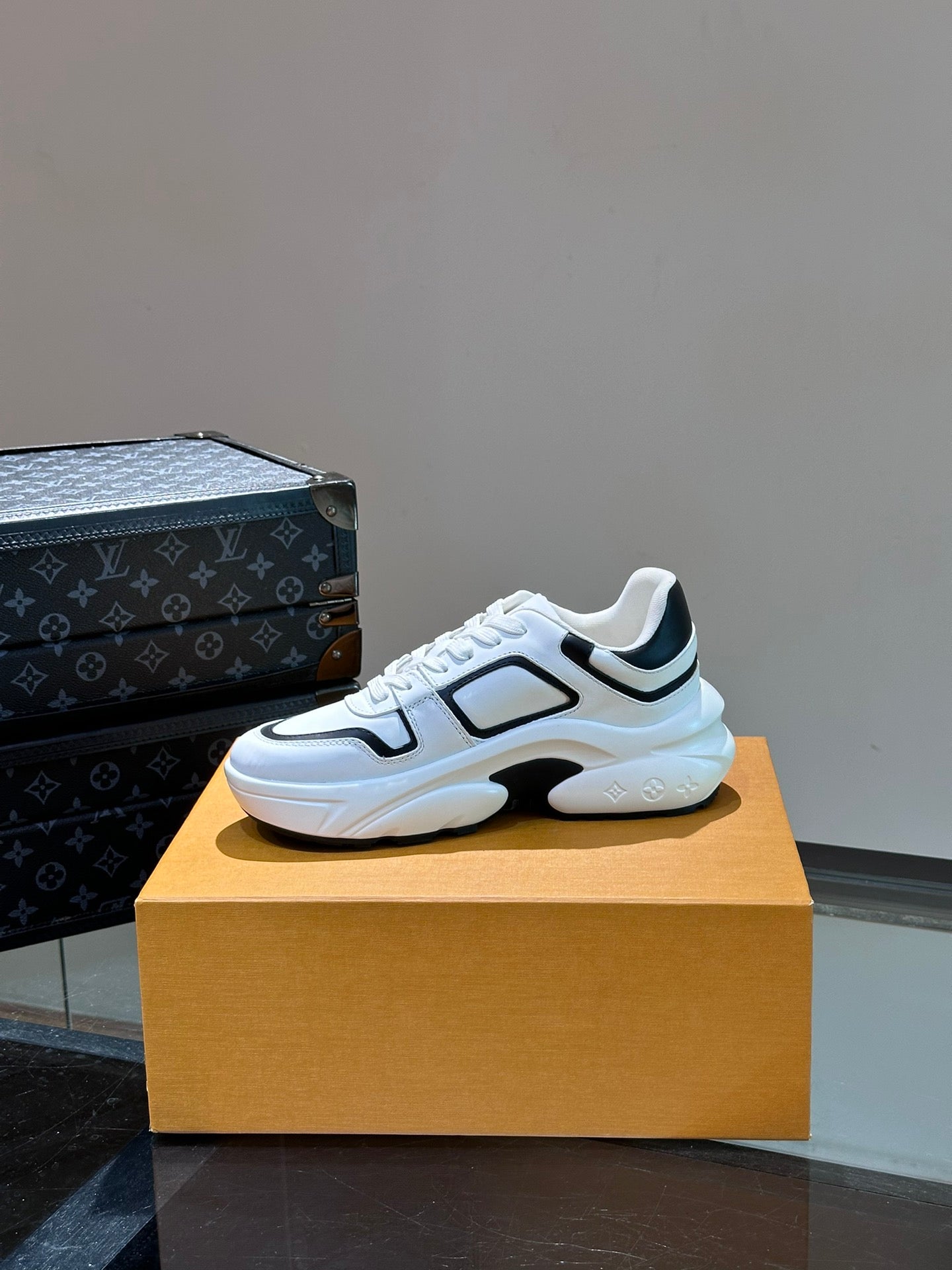 NEO RUN AWAY SNEAKER WHITE MIX BLACK CALFSKIN