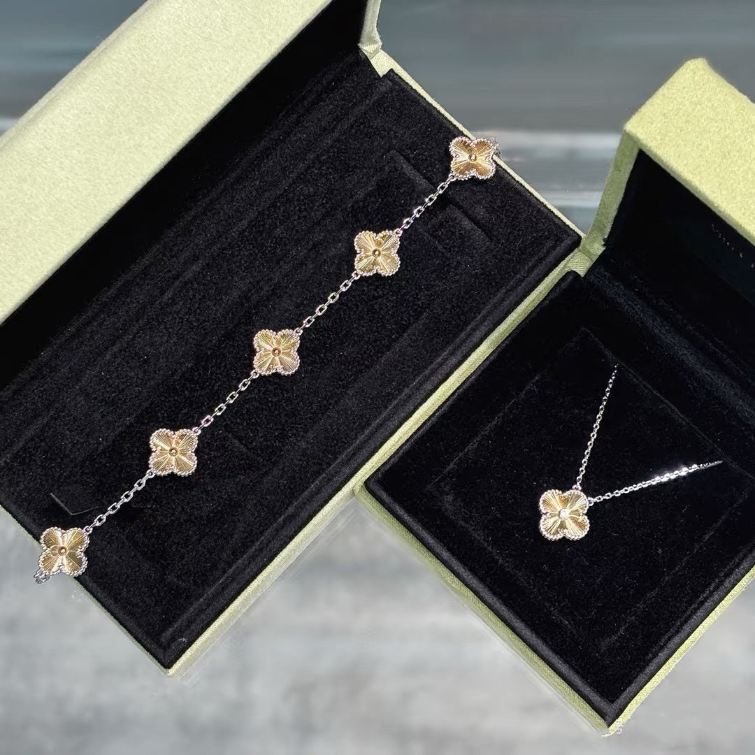 CLOVER BRACELET 5 MOTIFS GOLD