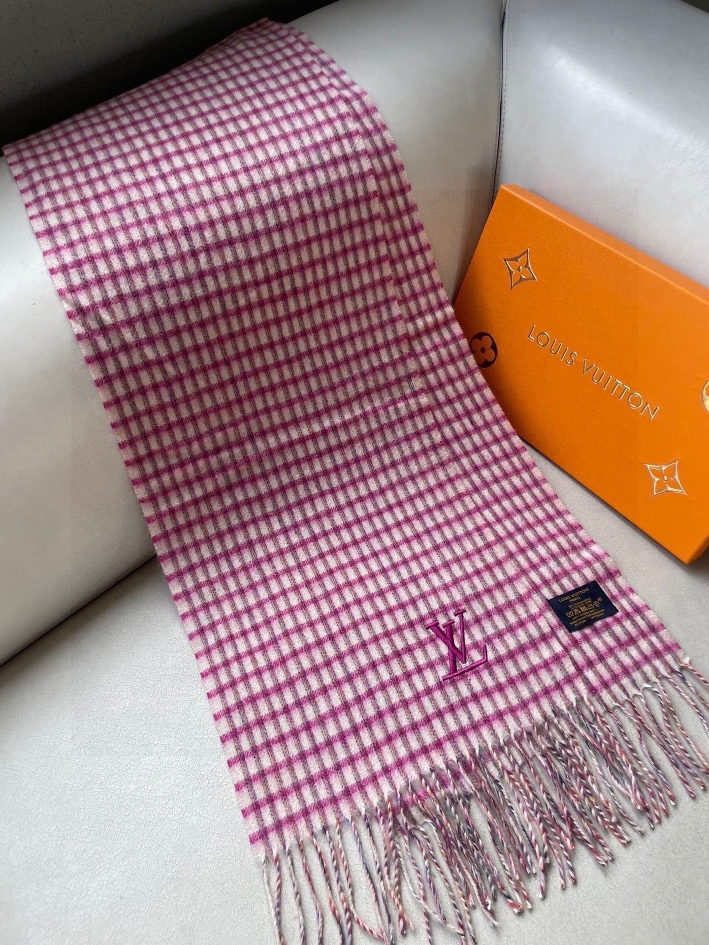 LV Embroidery Scarf 180cm Dark Pink Cashmere 967130