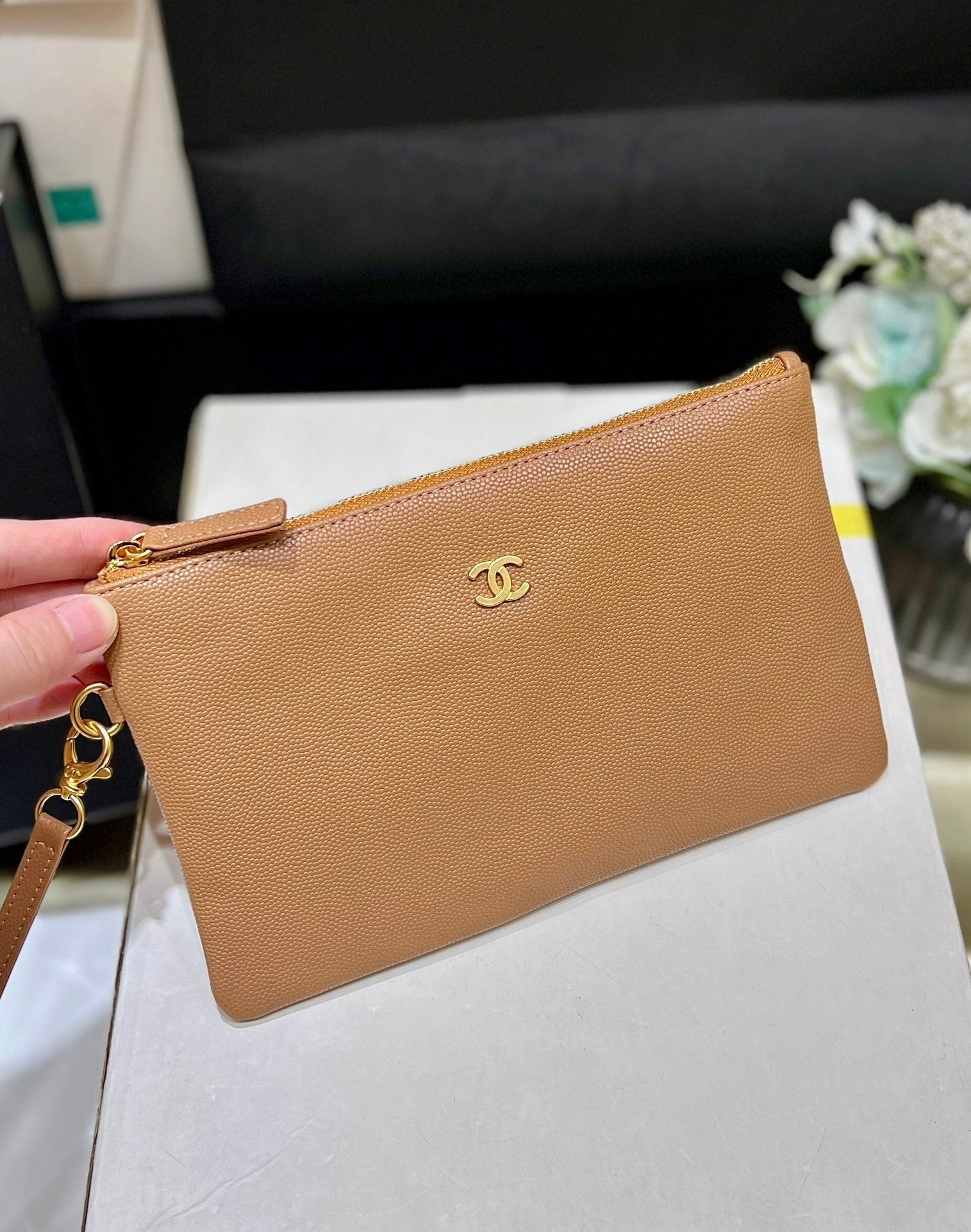 CC 24K Hobo 22 Bag Brown Grained Calfskin