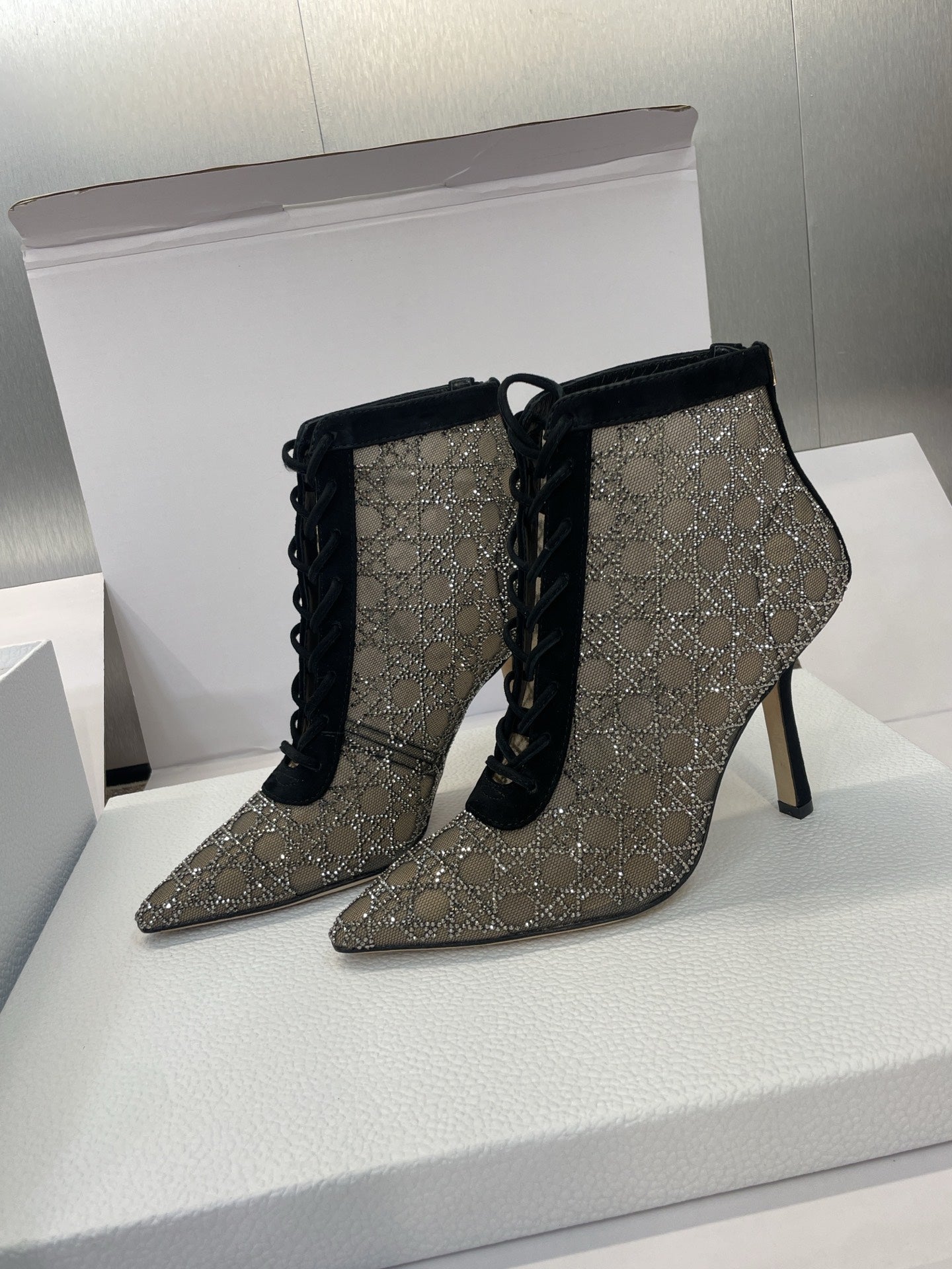 Dior 2025 Capture Heeled Ankle Boot Black Beige Mesh Sheepskin 508531
