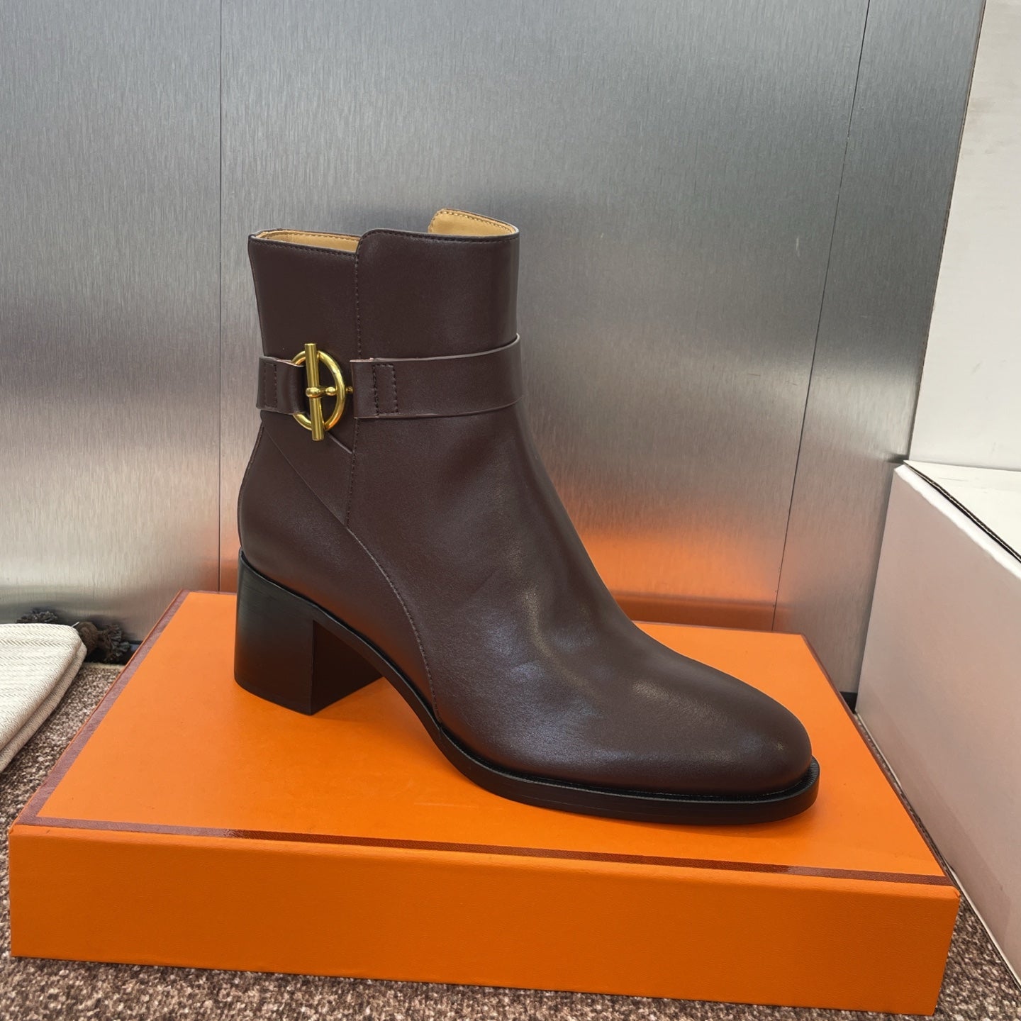 HM 25 Jill Ankle Boot Chocolate Brown Calfskin 508501