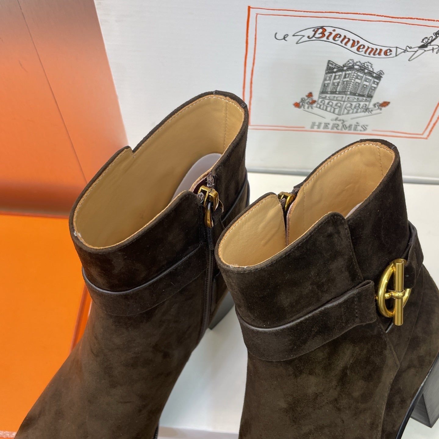 HM 25 Jill Ankle Boot Dark Brown Suede 508502