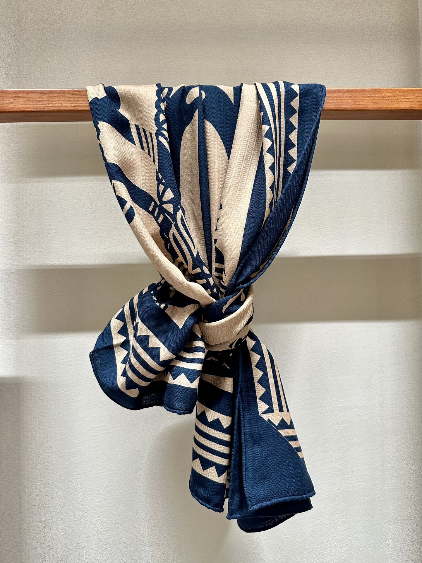 Fantaisie d'Etriers Scarf  140 CM Navy Blue Silk
