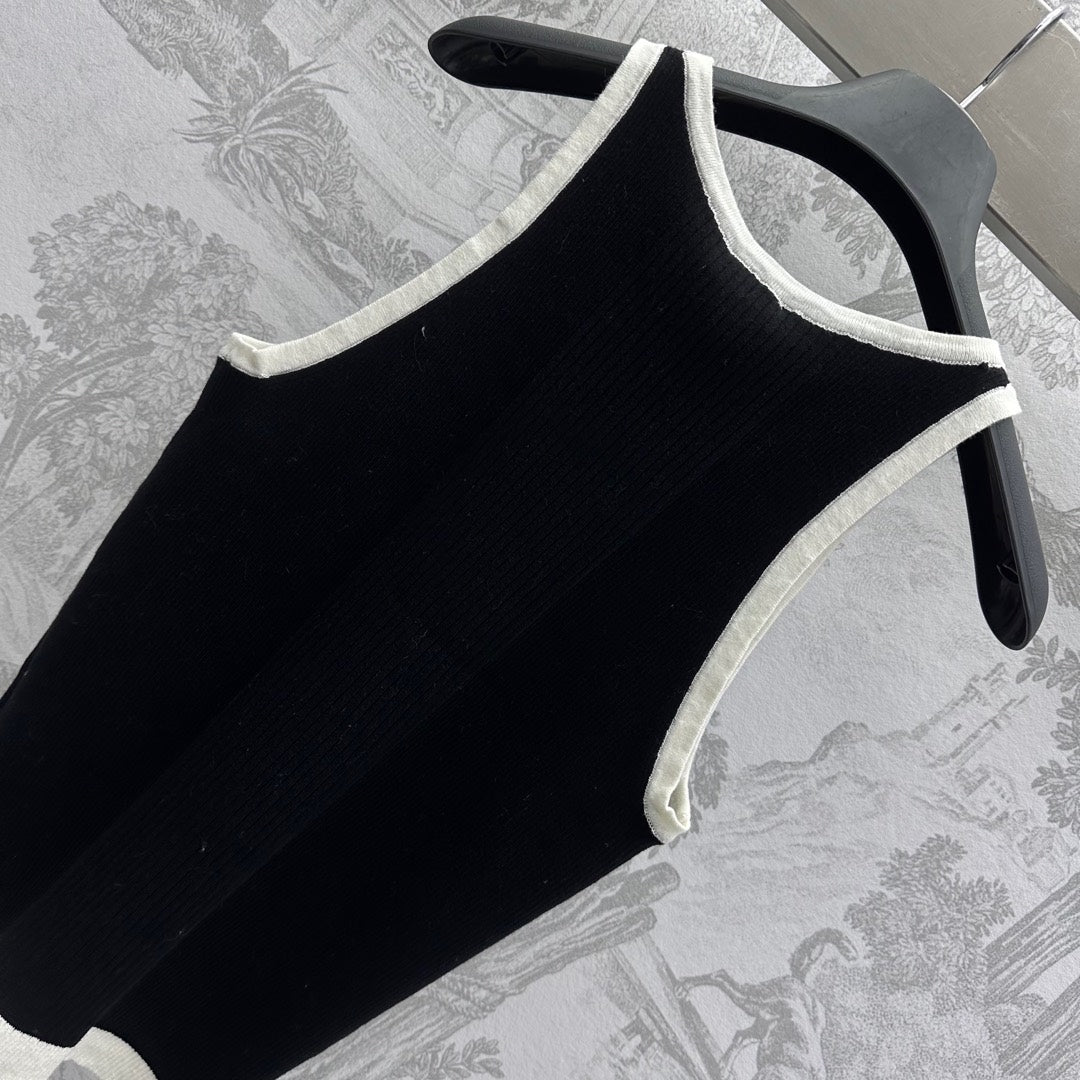 Chanel 25C Tank Top 228995