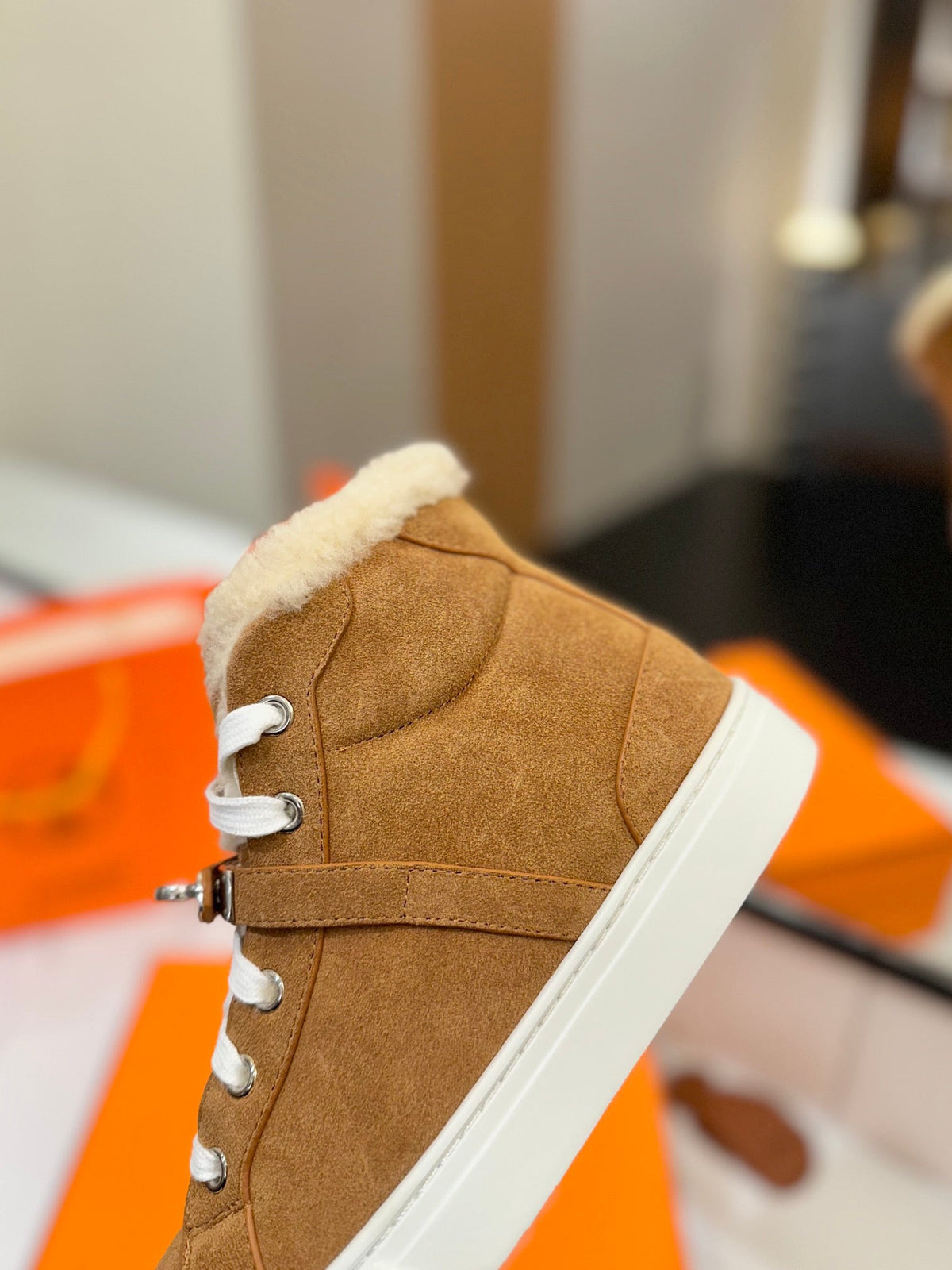 HM Daydream Sneaker Brown With Wool Lining Suede 983065