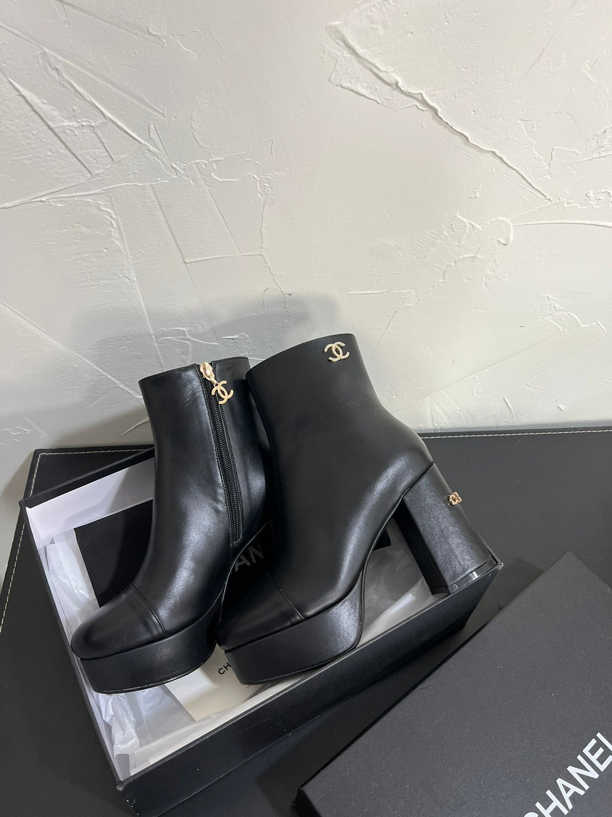 CC Short Boots 95mm In BLack Plain Lambskin 949658