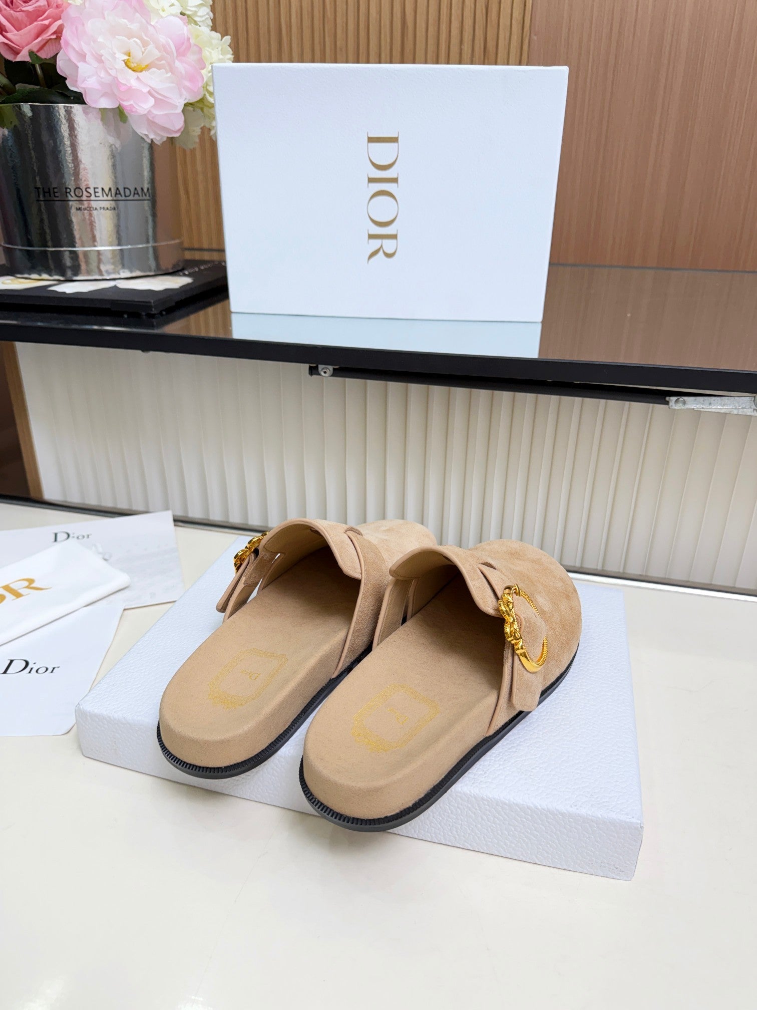 Dior 2026 Medaillon Buckle Mule Suede 911606