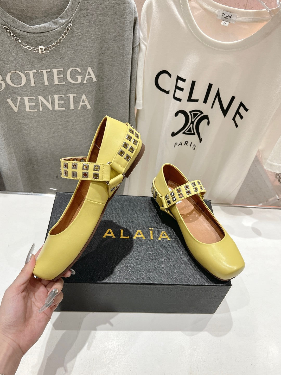 Alaila Biker Ballet Flats In Light Yellow Cowhide 911436