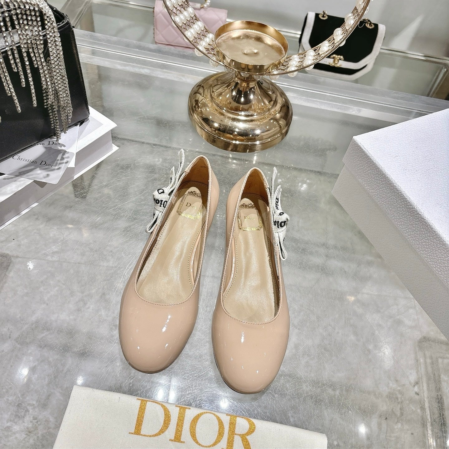 CD 26 Lolita Ballet Flats 30 Beige Patent Leather 679731