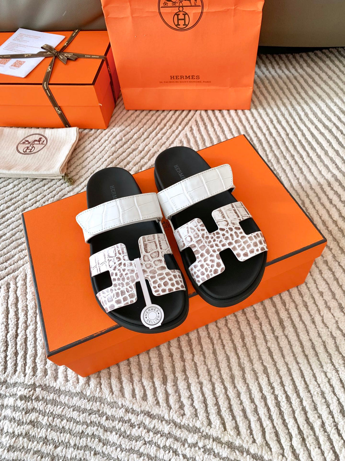HM Chypre Sandal Ombre White Earth Brown Cowhide 963213