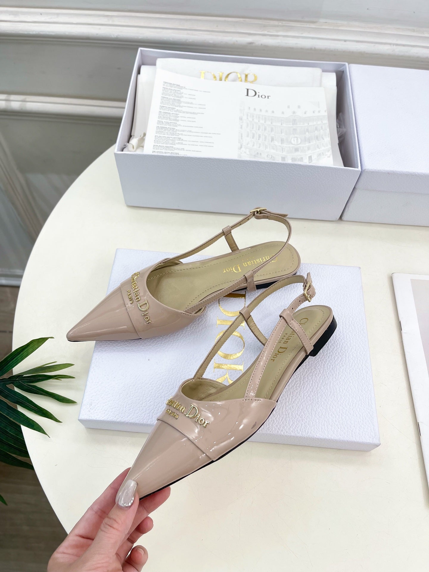 CD 25 Slingback Flat Nude Pink Patent Leather 307440