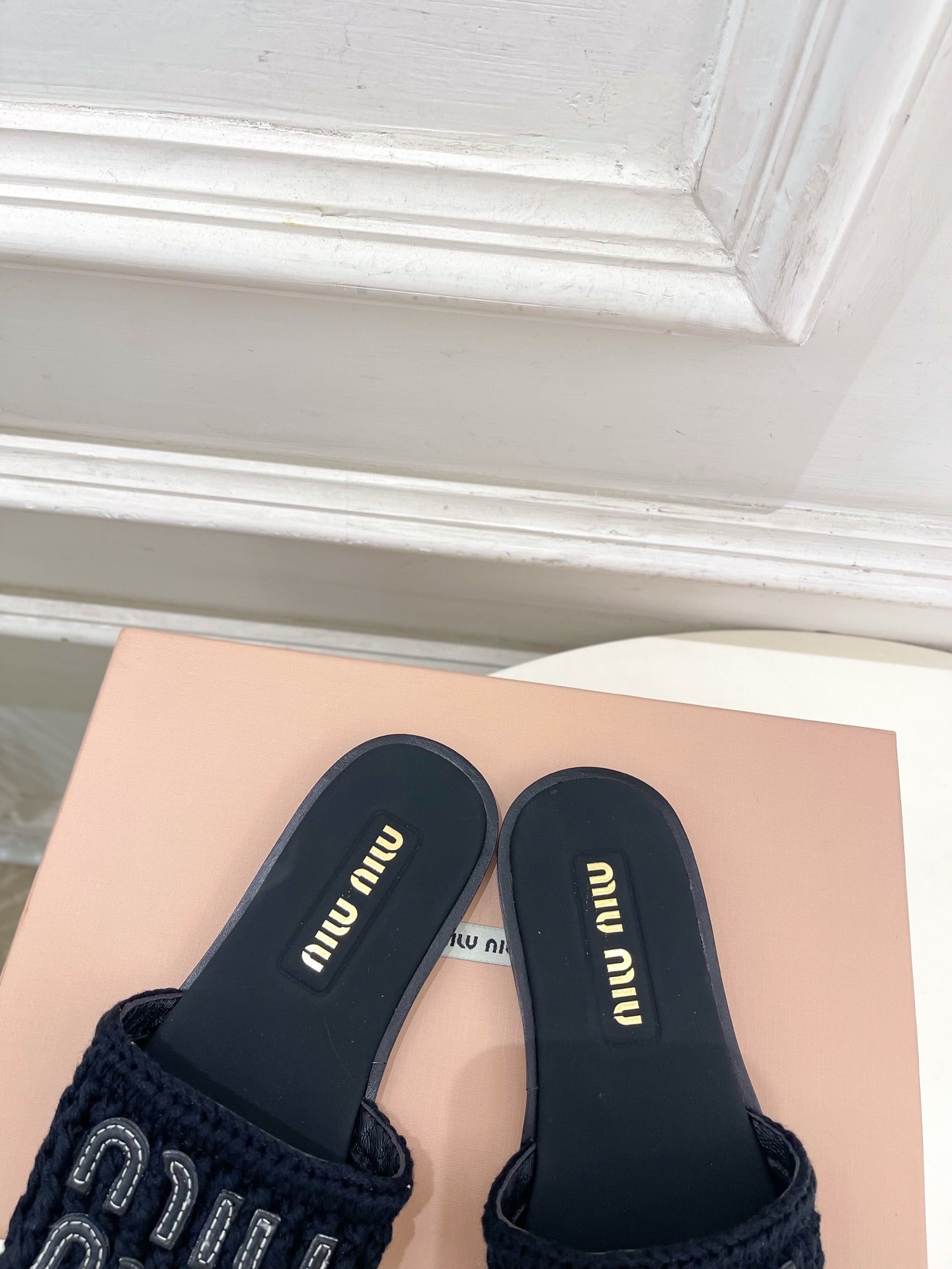 MIU Flat Slippers Black Knitted Fabric Sheepskin 631914