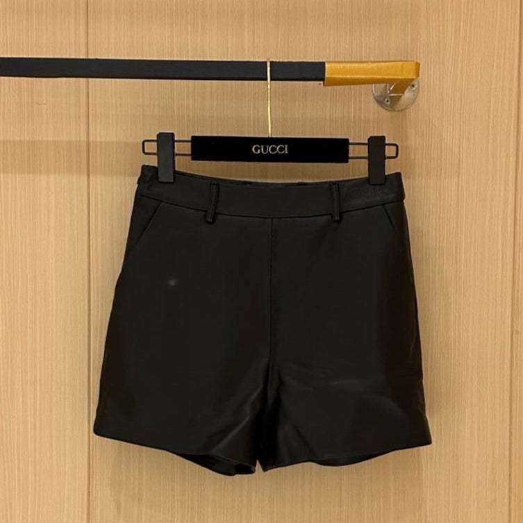 Gucci Short Black Leather 276980