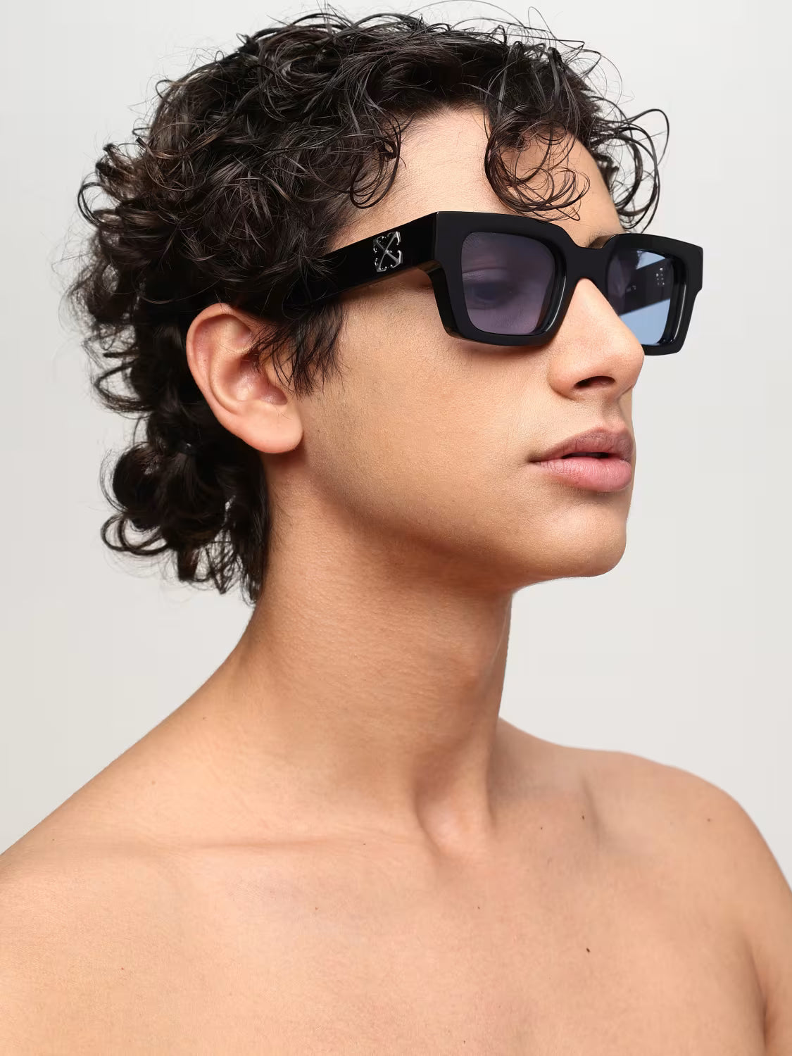 Off-white Sunglasses 666694