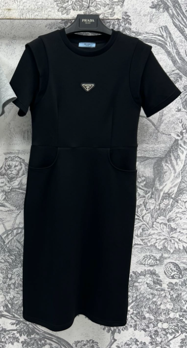 Prada 25 Short-sleeved Dress Black and Gray Cotton