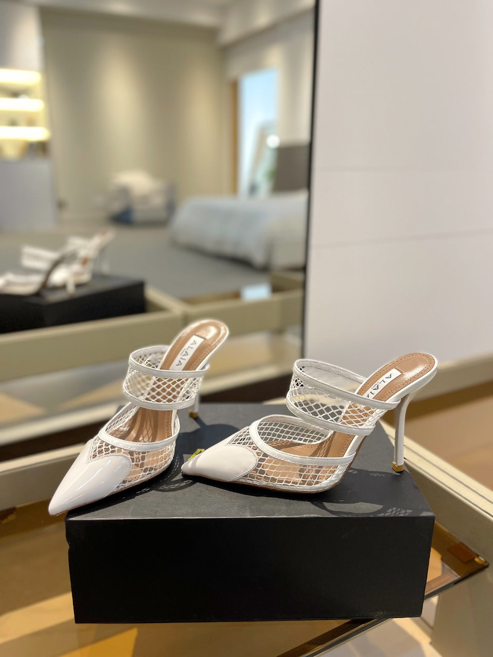 alaia mule 110 fishnet white heart lambskin