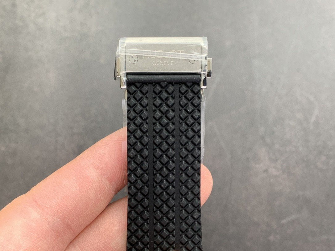 BIG BANG 44MM STEEL BLACK CHRONOGRAPH